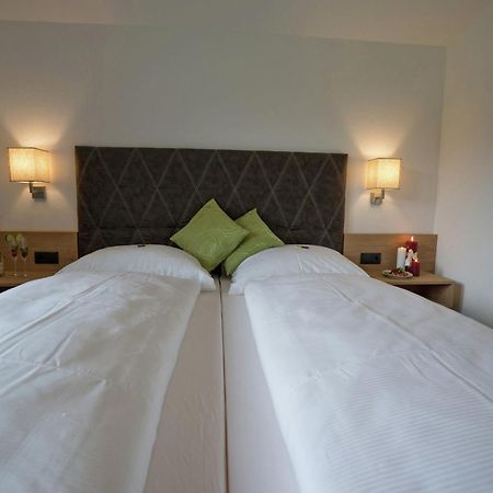 Holiday Flat Near Four Ski Lifts In Mayrhofen Exterior photo